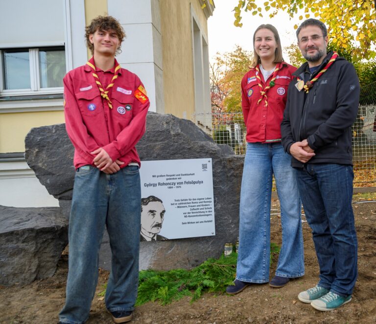 Denkmal Georg Rohonczy 1_crop